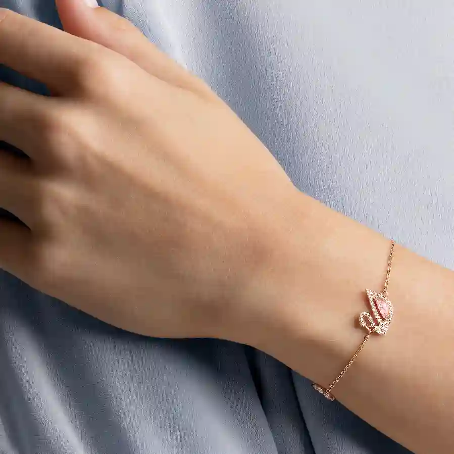Resim Dazzling Swan Bileklik, Mıknatıslı kapama mekanizması, Kuğu, Pembe, Pembe altın rengi kaplama