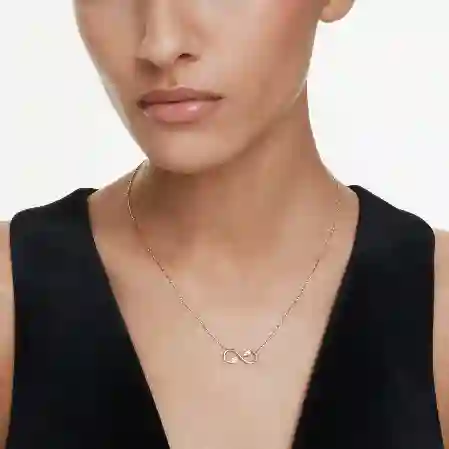 Resim Eternity Kolye, Laboratuvarda üretilmiş elmaslar 0,35 karat toplam ağırlık, Karışık şekiller, 18k sarı altın