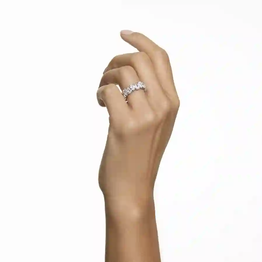 Resim Vittore Yüzük, Damla kesim, Beyaz, Rodyum kaplama