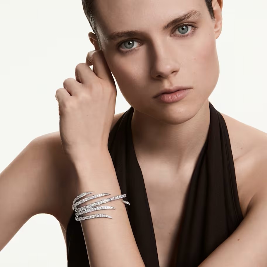 Blog yazısı Swarovski Vienna Koleksiyonu Schafrat’taiçin resim